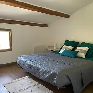 https://charmant-appartement-campagne-aixoise.aixenprovencehotels.org