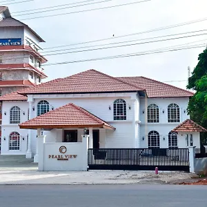 The Pearl View Hotel Mulappilangad