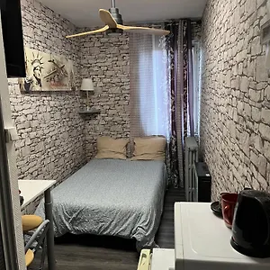 https://au-coeur-de-lyon-69002.hotels-rhonealpes.com