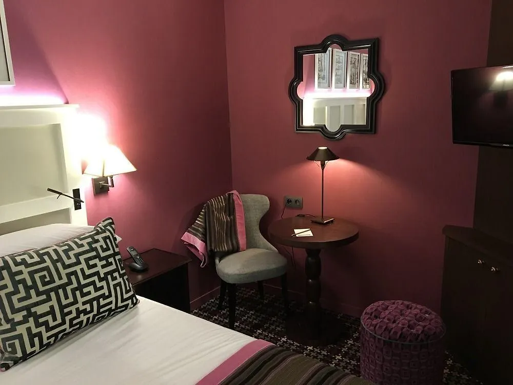 Hotel Les Tournelles Paříž